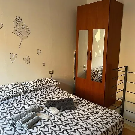 Appartement Casina Casetta - Su 2 Livelli - Vicino Al Centro Storico